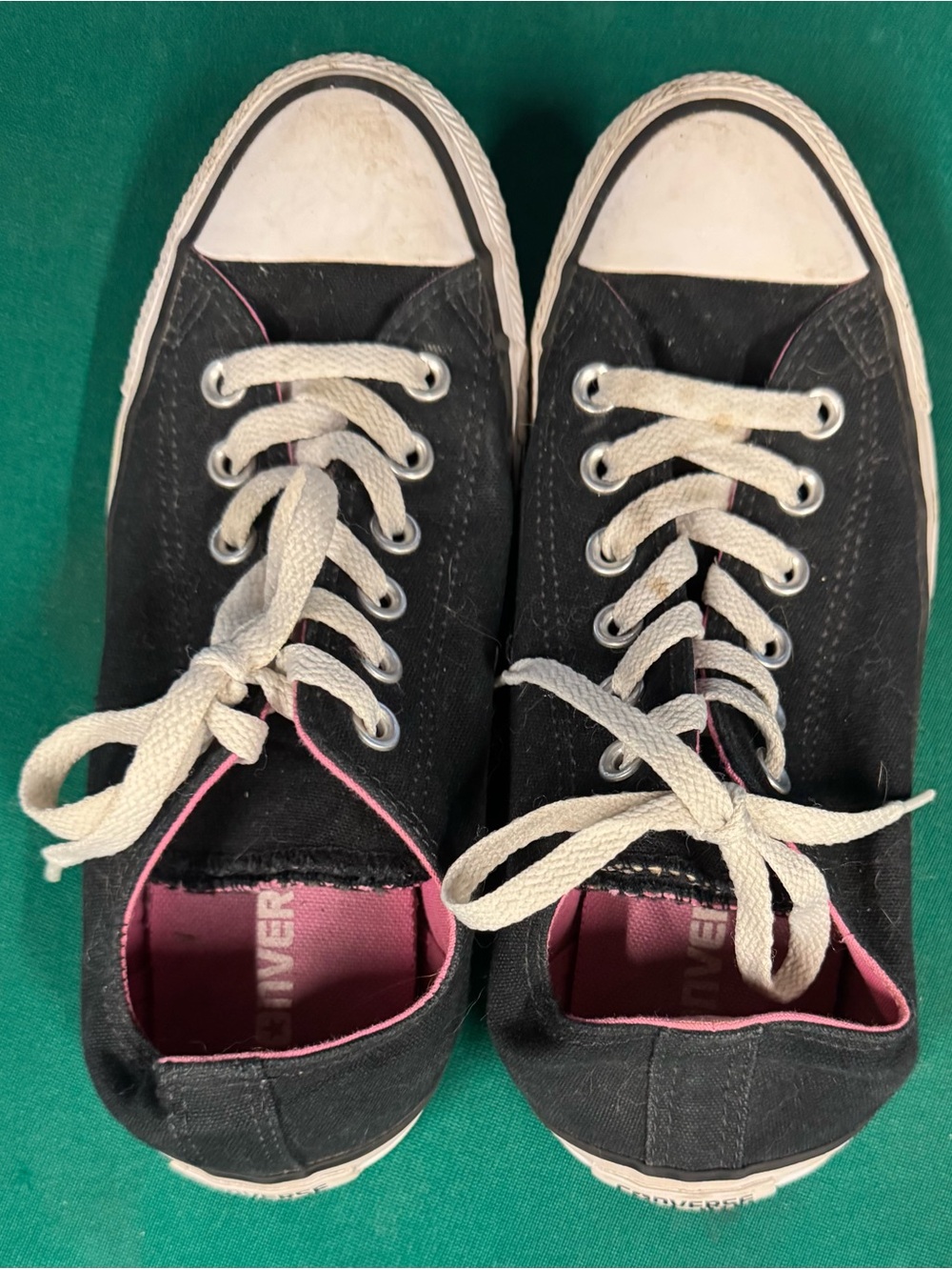Converse Black Canvas Low-Top Sneakers with Pink Interior